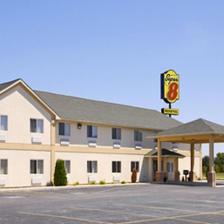 ซูเปอร์ 8 บาย วินด์แฮม ฮันติงตัน Hotel Huntington ภายนอก รูปภาพ